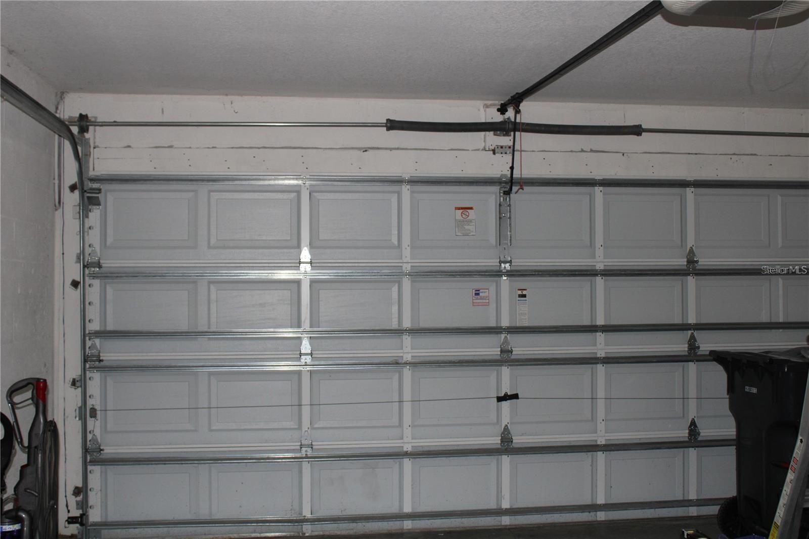 7840 CARRIAGE POINTE DR — photo 12
