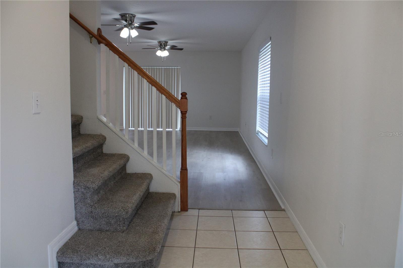 7840 CARRIAGE POINTE DR — photo 4
