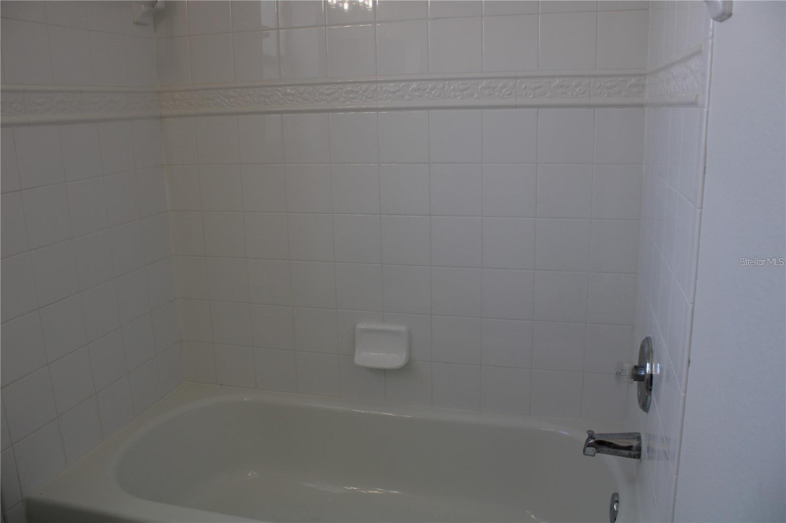 7840 CARRIAGE POINTE DR — photo 21