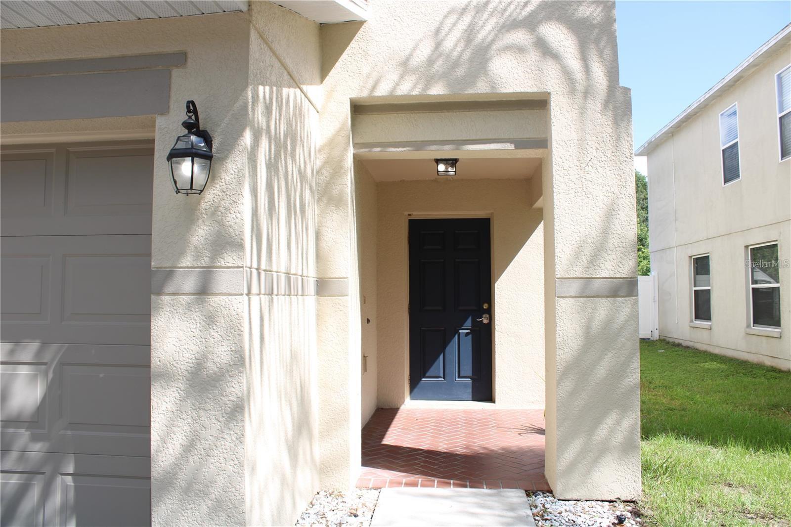 7840 CARRIAGE POINTE DR — photo 2