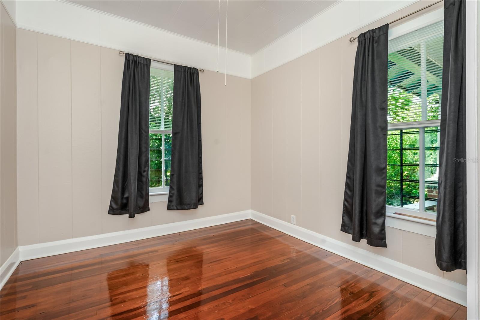4109 N SUWANEE AVE — photo 22