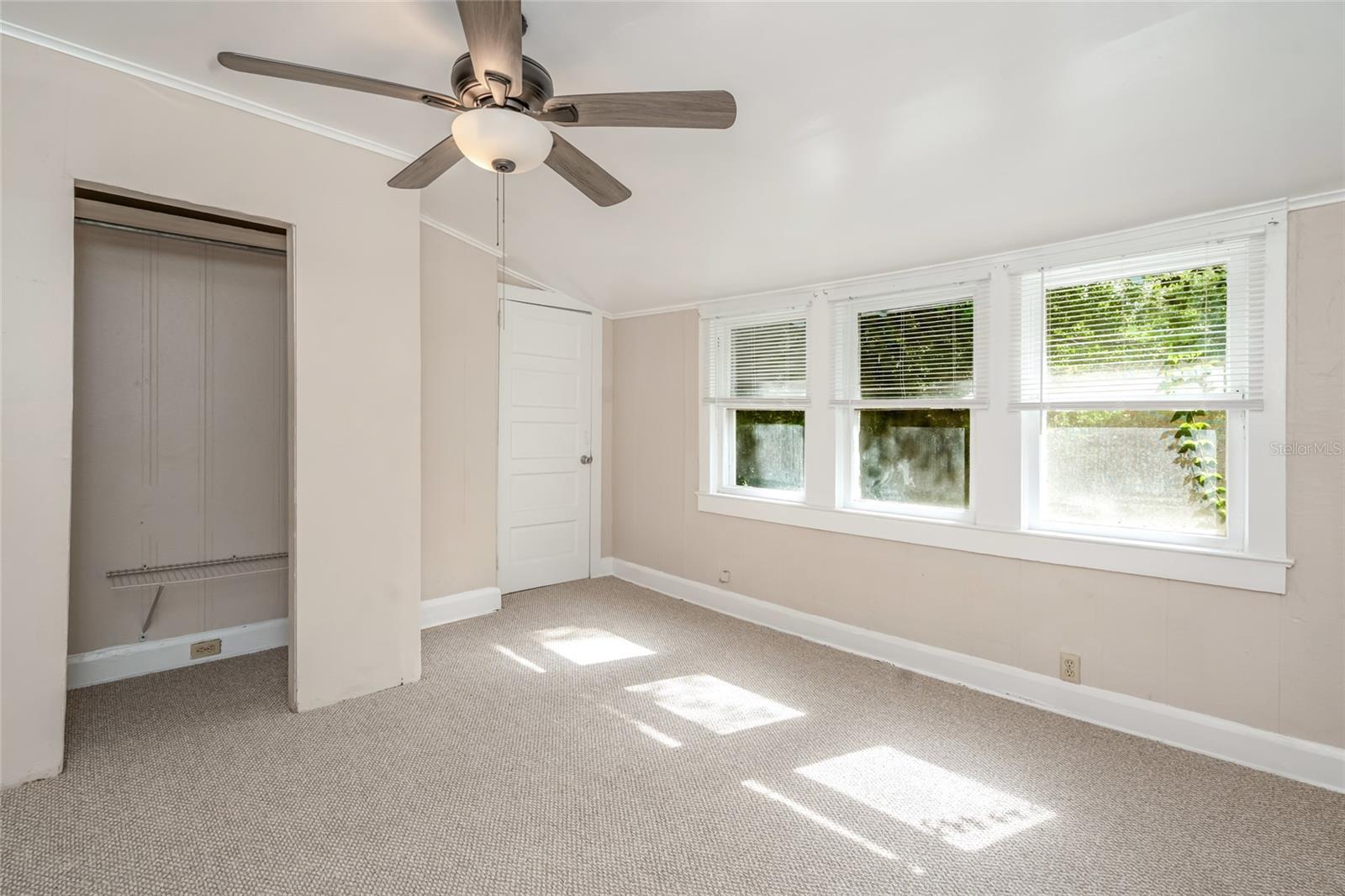 4109 N SUWANEE AVE — photo 19