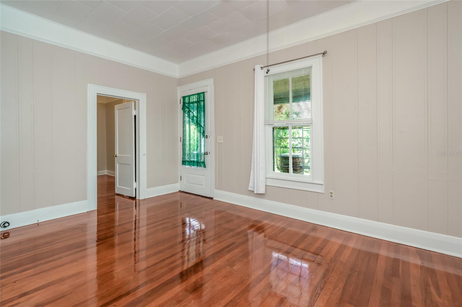 4109 N SUWANEE AVE — photo 26