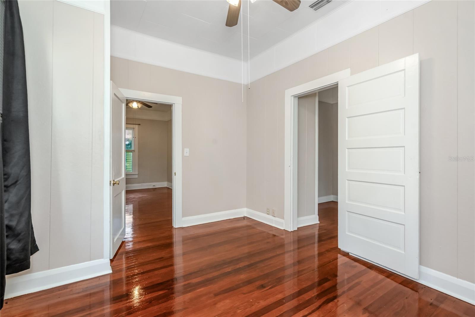 4109 N SUWANEE AVE — photo 32