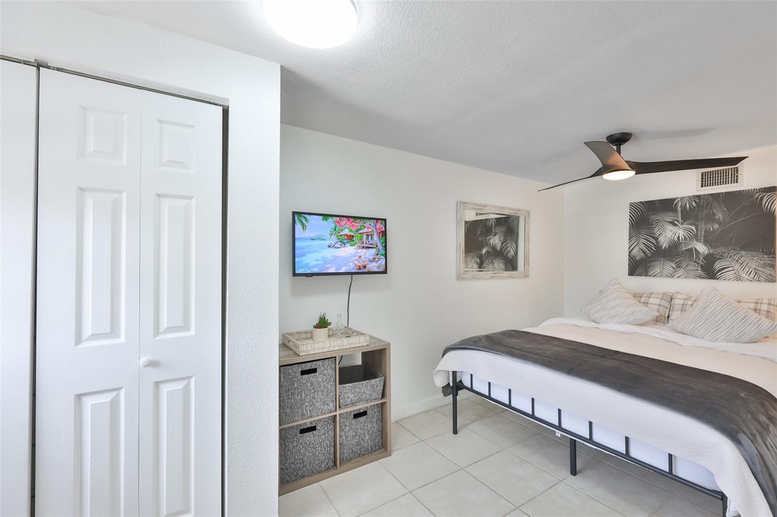 2575 S HIMES AVE #A — photo 18