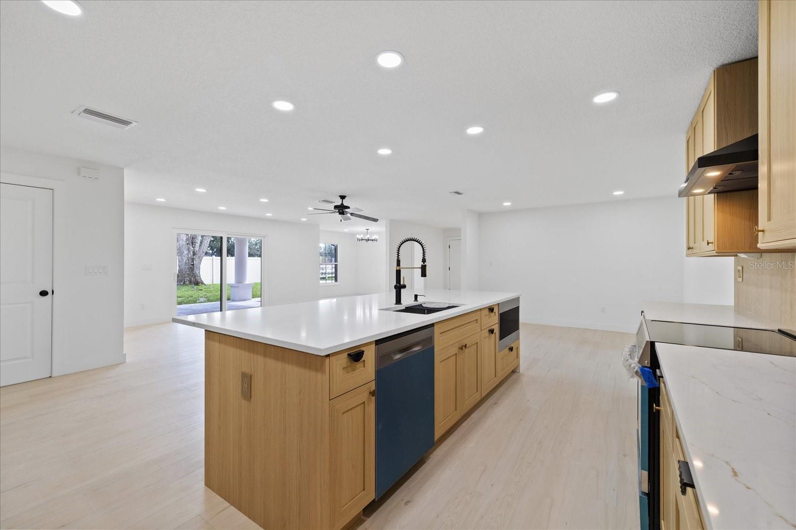 2515 RAGINS LN — photo 32