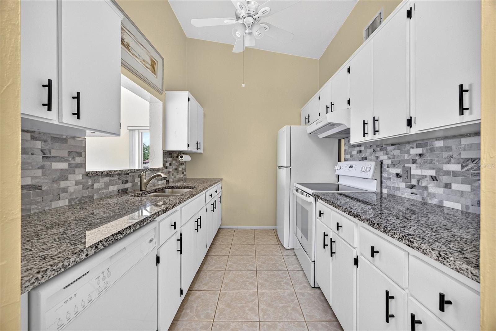 726 WHITE PINE TREE RD #84 — photo 18