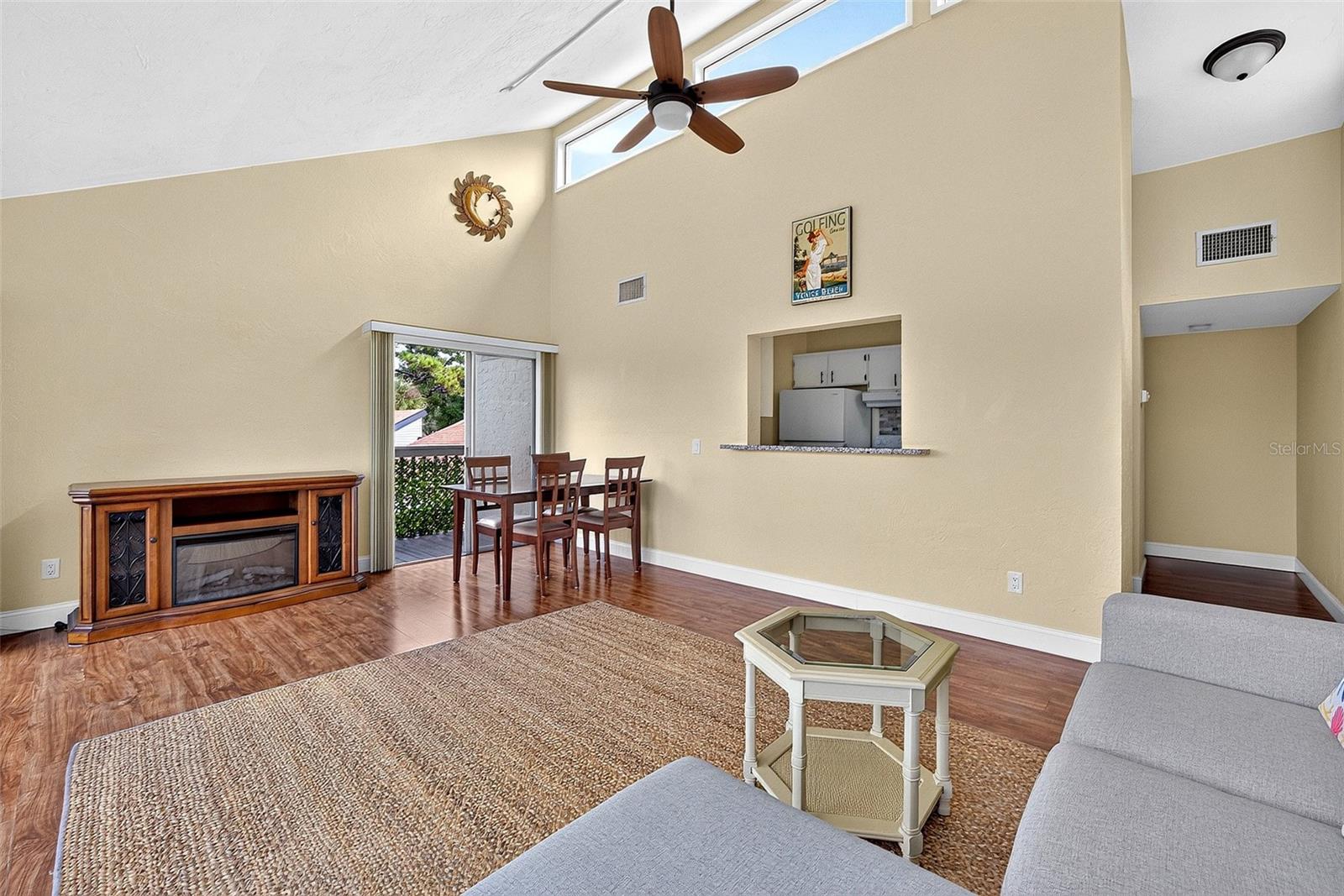 726 WHITE PINE TREE RD #84 — photo 8