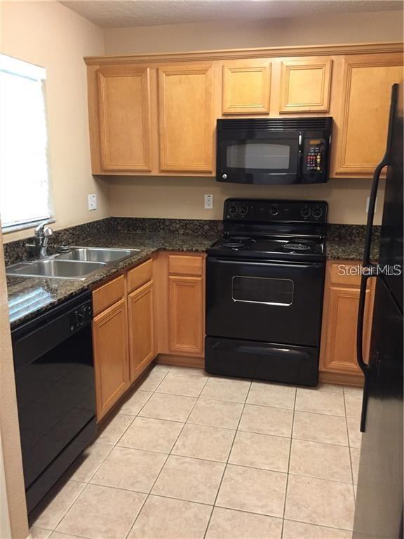 206 HARDCASTLE PL — photo 2