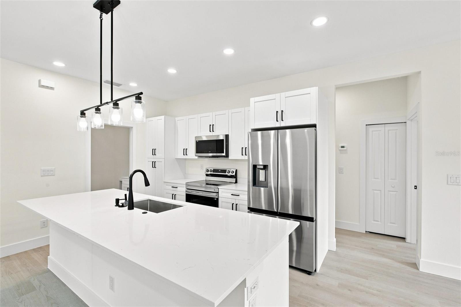 1912 HAGERICK LN — photo 7