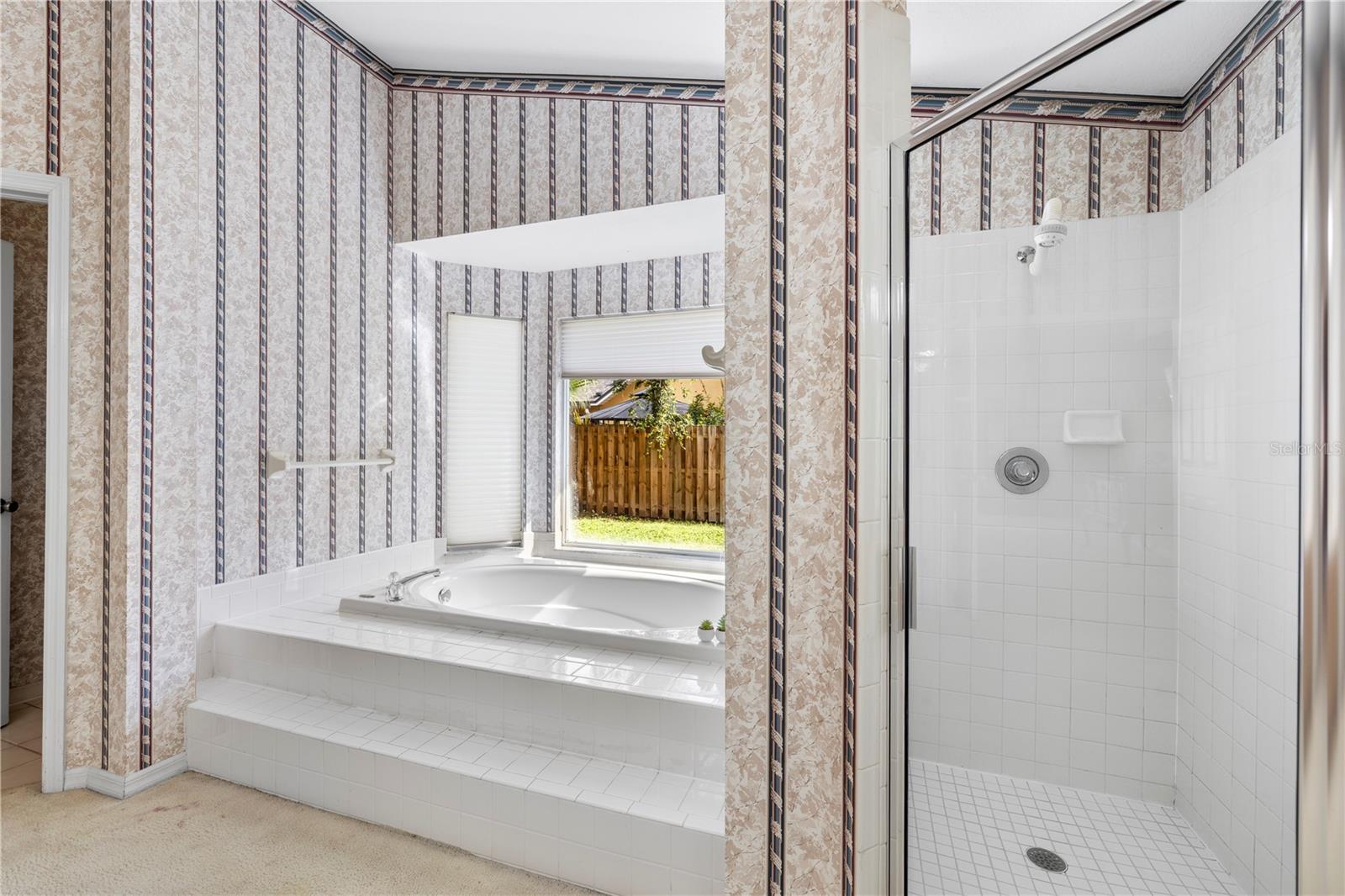 8746 TANTALLON CIR — photo 46