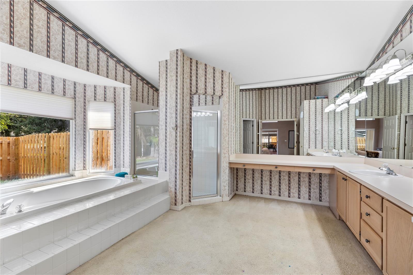 8746 TANTALLON CIR — photo 45