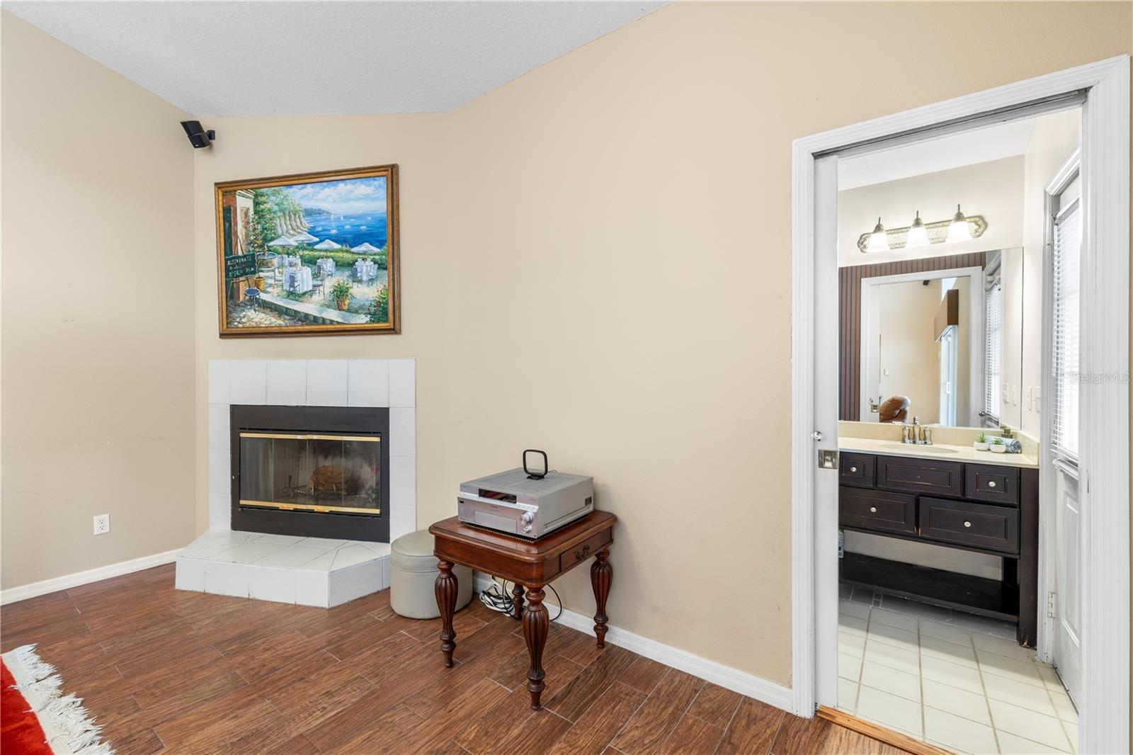 8746 TANTALLON CIR — photo 35