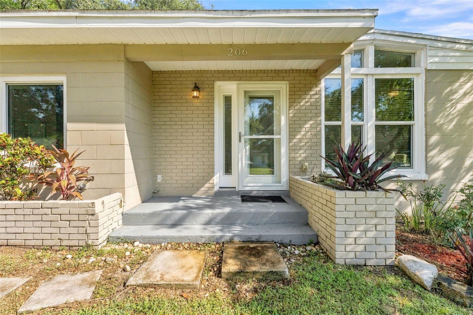 206 LINDA AVE — photo 3