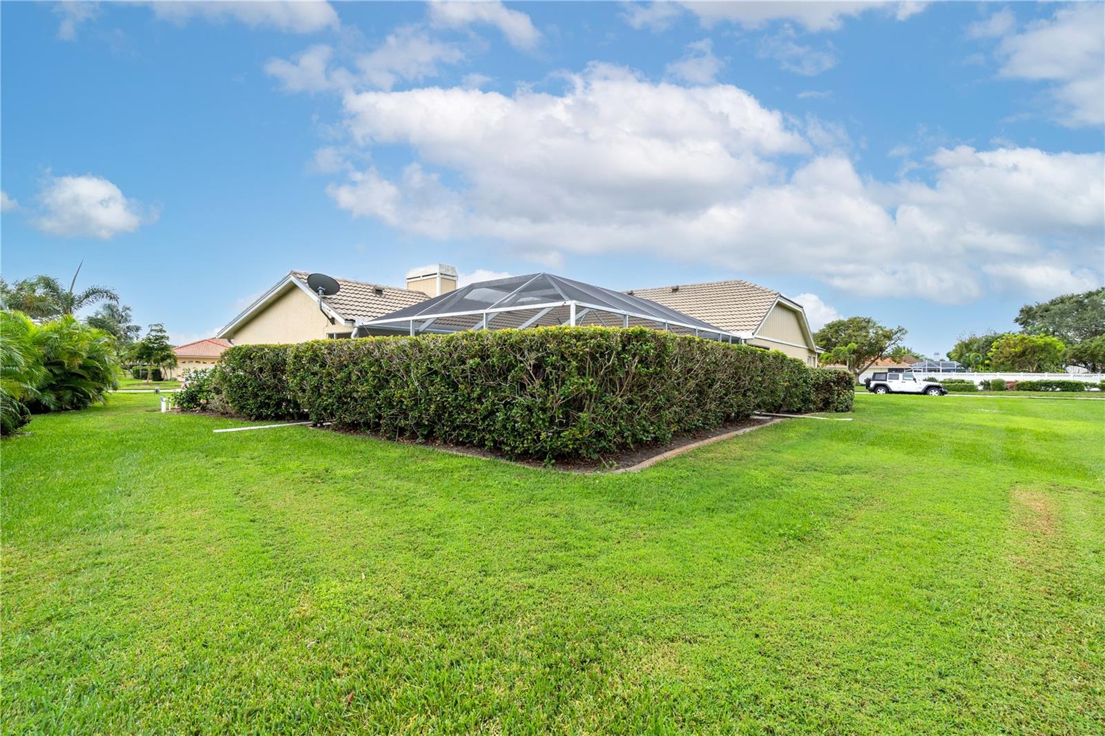 5828 SANDY POINTE DR — photo 44