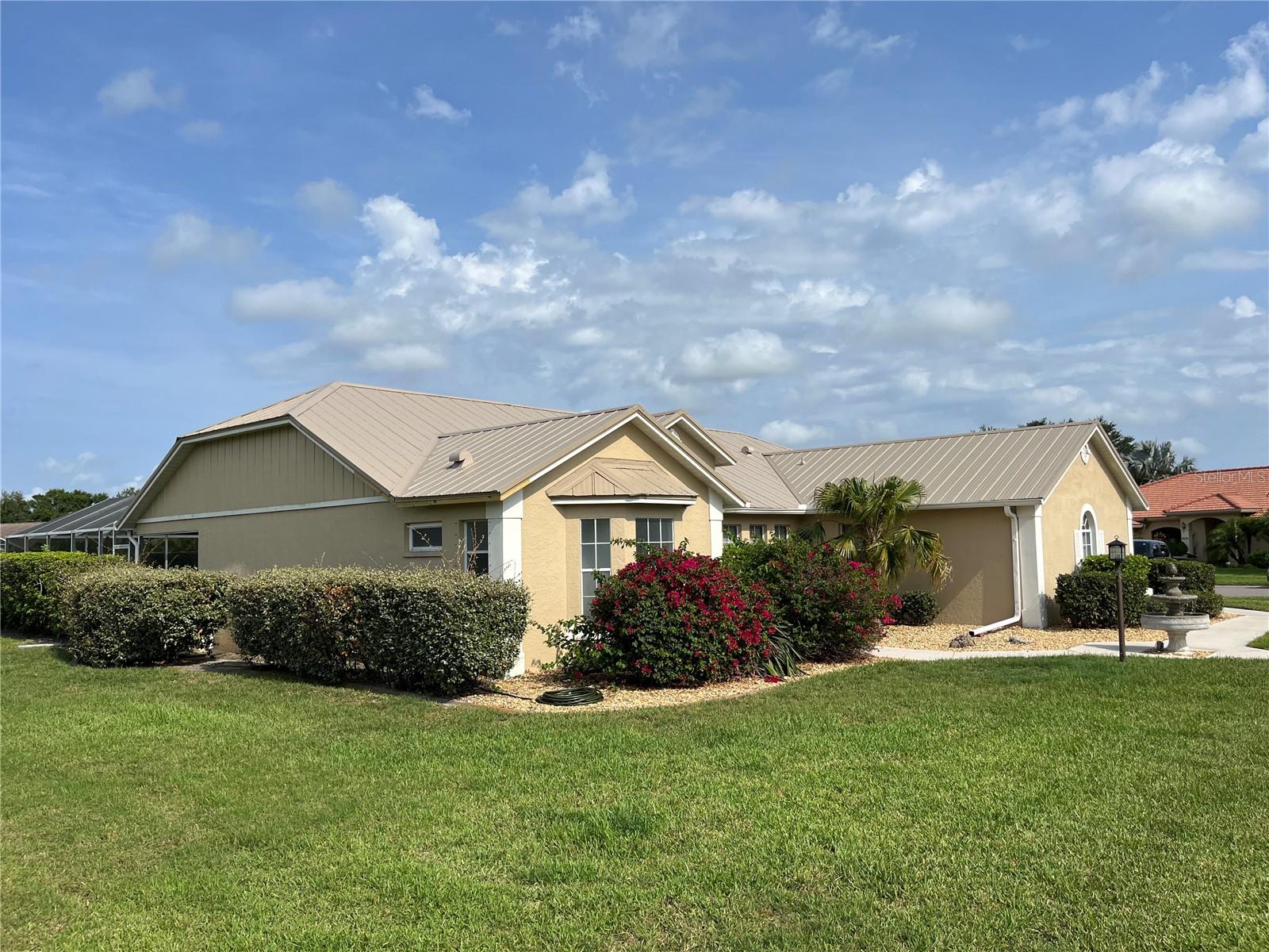 5828 SANDY POINTE DR — photo 47