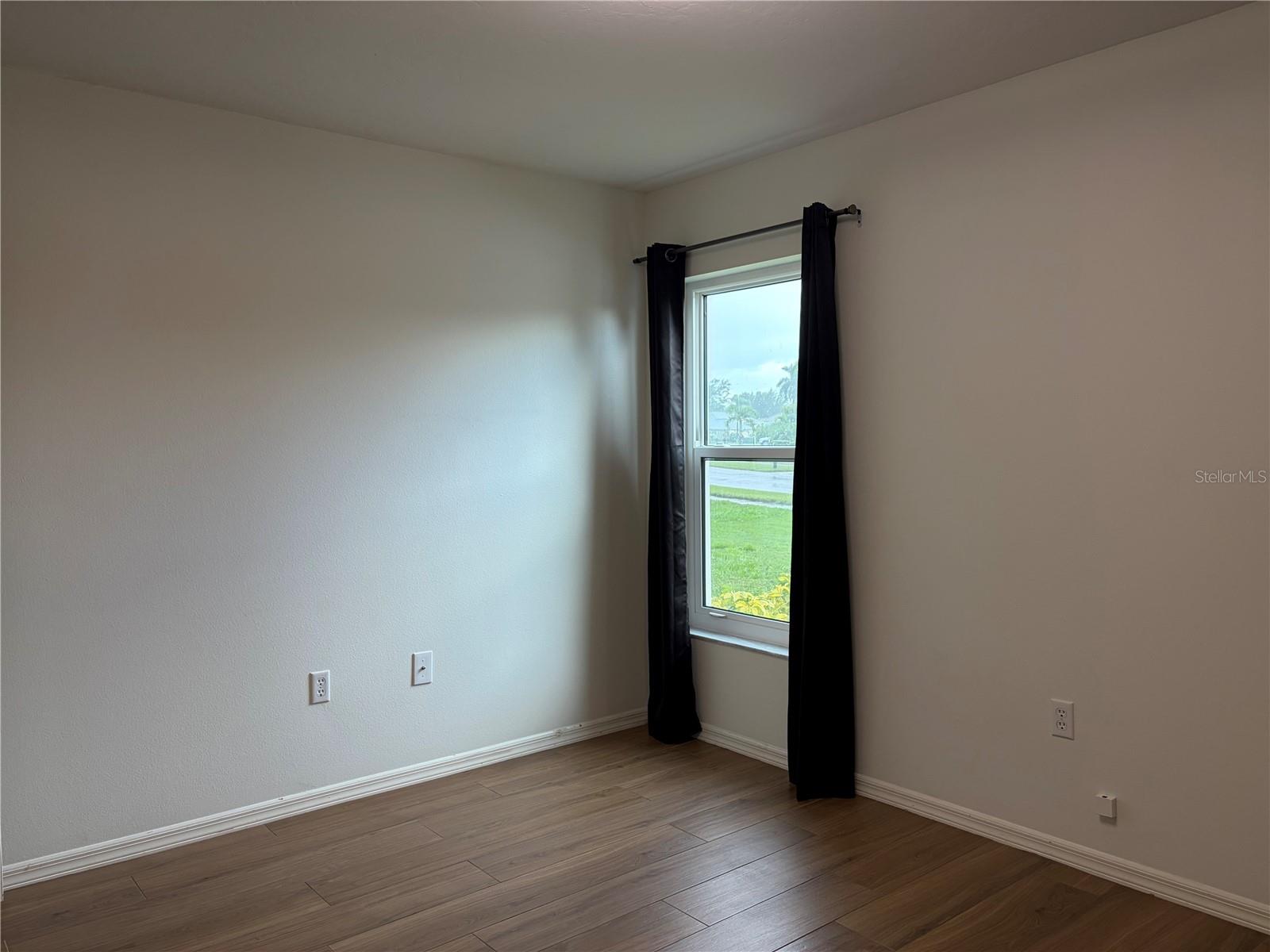 5828 SANDY POINTE DR — photo 20