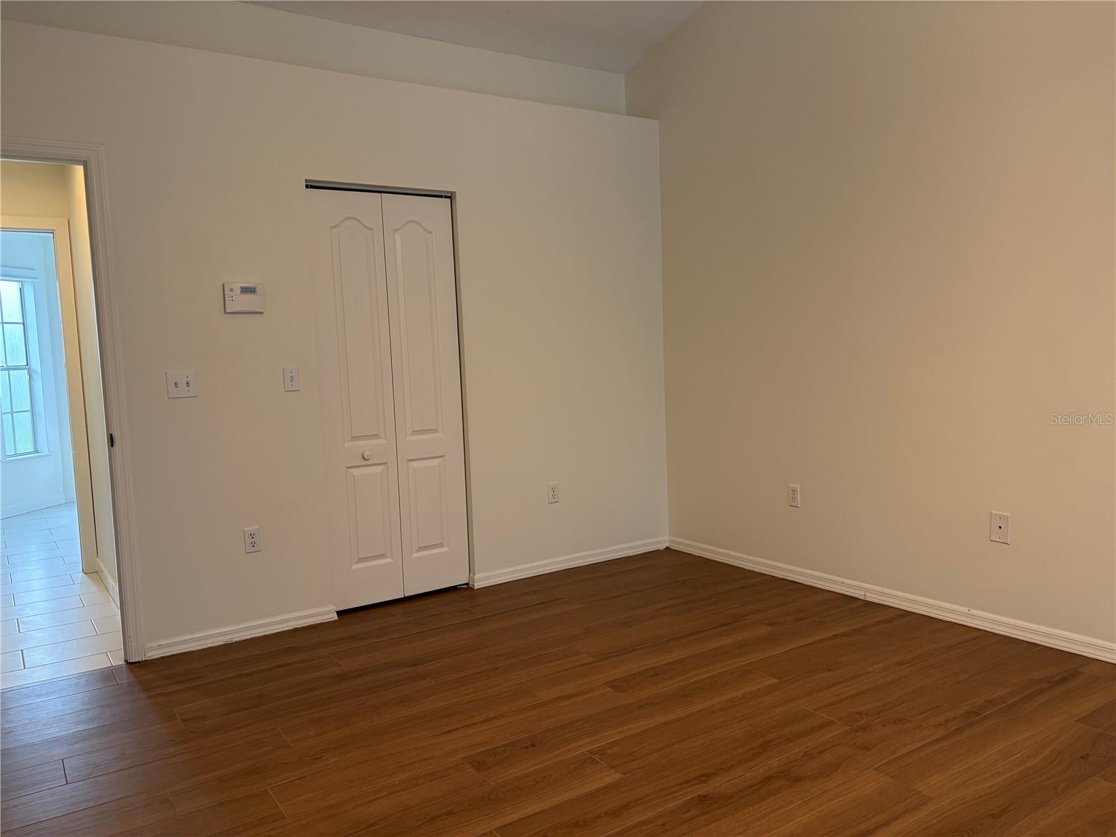 5828 SANDY POINTE DR — photo 35