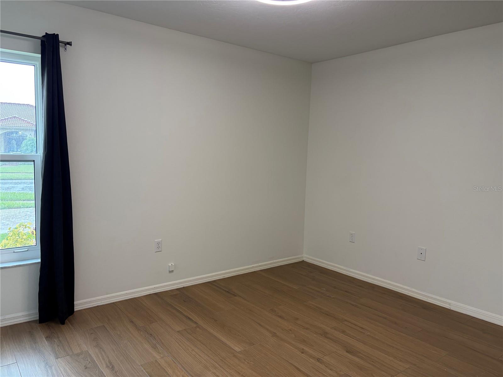 5828 SANDY POINTE DR — photo 18