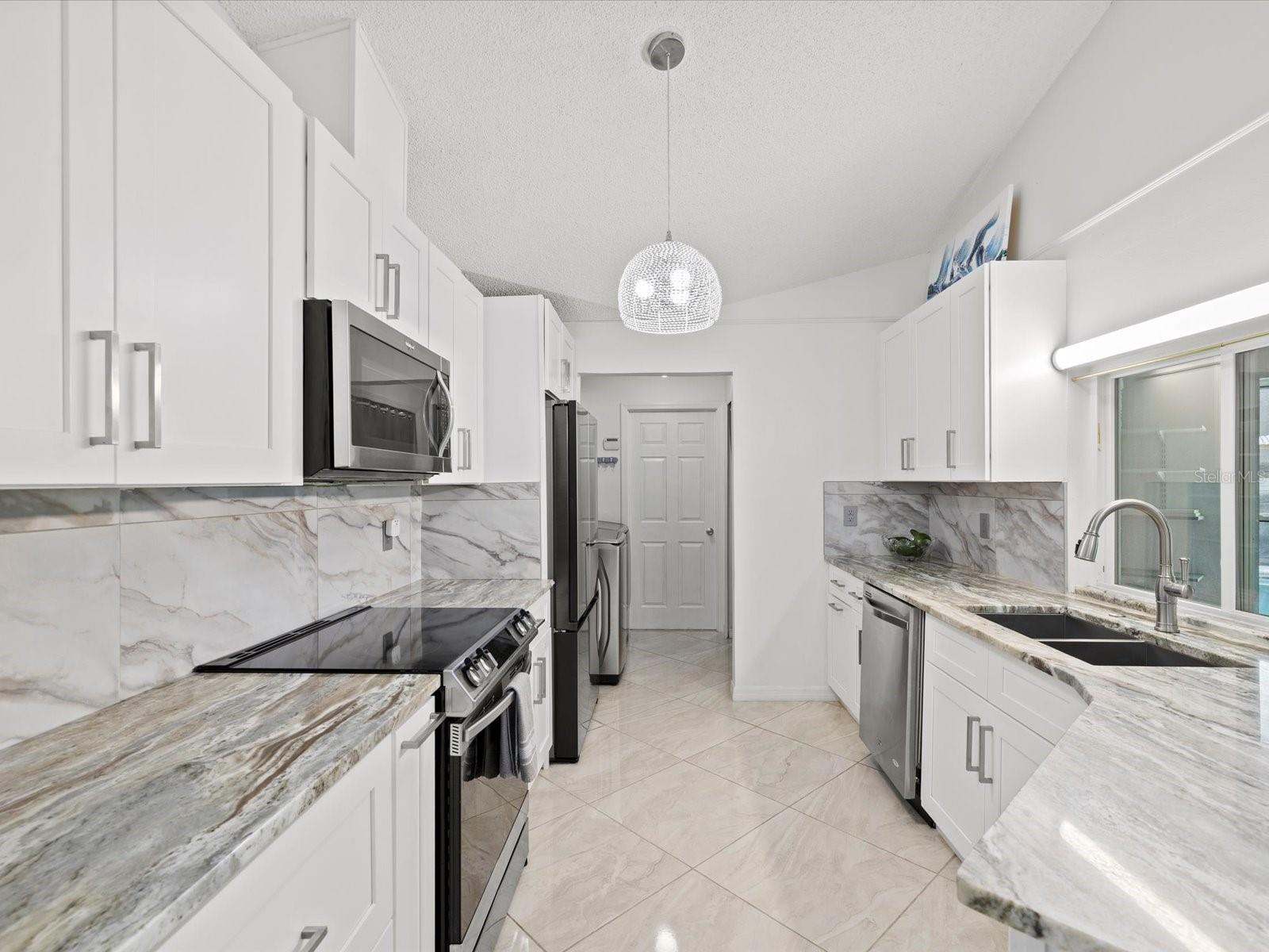 2640 ORCHARD HIGHLANDS DR — photo 5