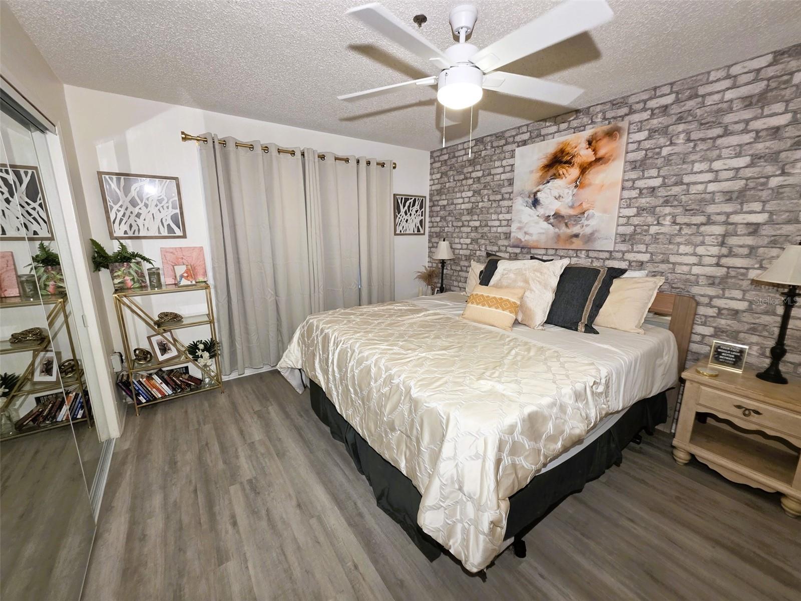 2210 VISTA DEL SOL CONDO #520 — photo 17