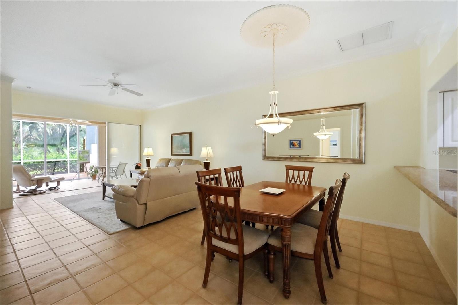 9413 FOREST HILLS CIR — photo 14