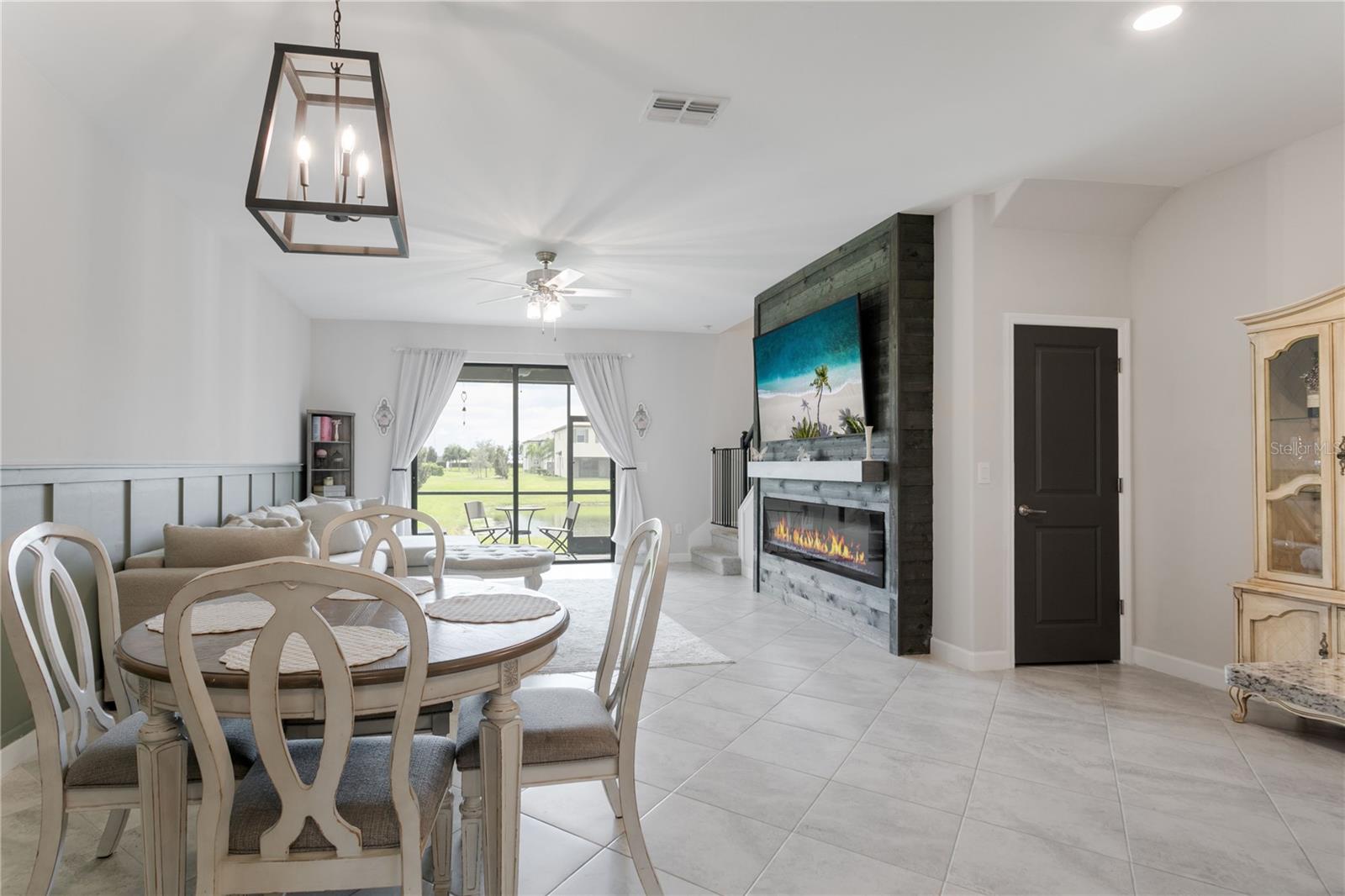 15250 SUNNY DAY DR — photo 14
