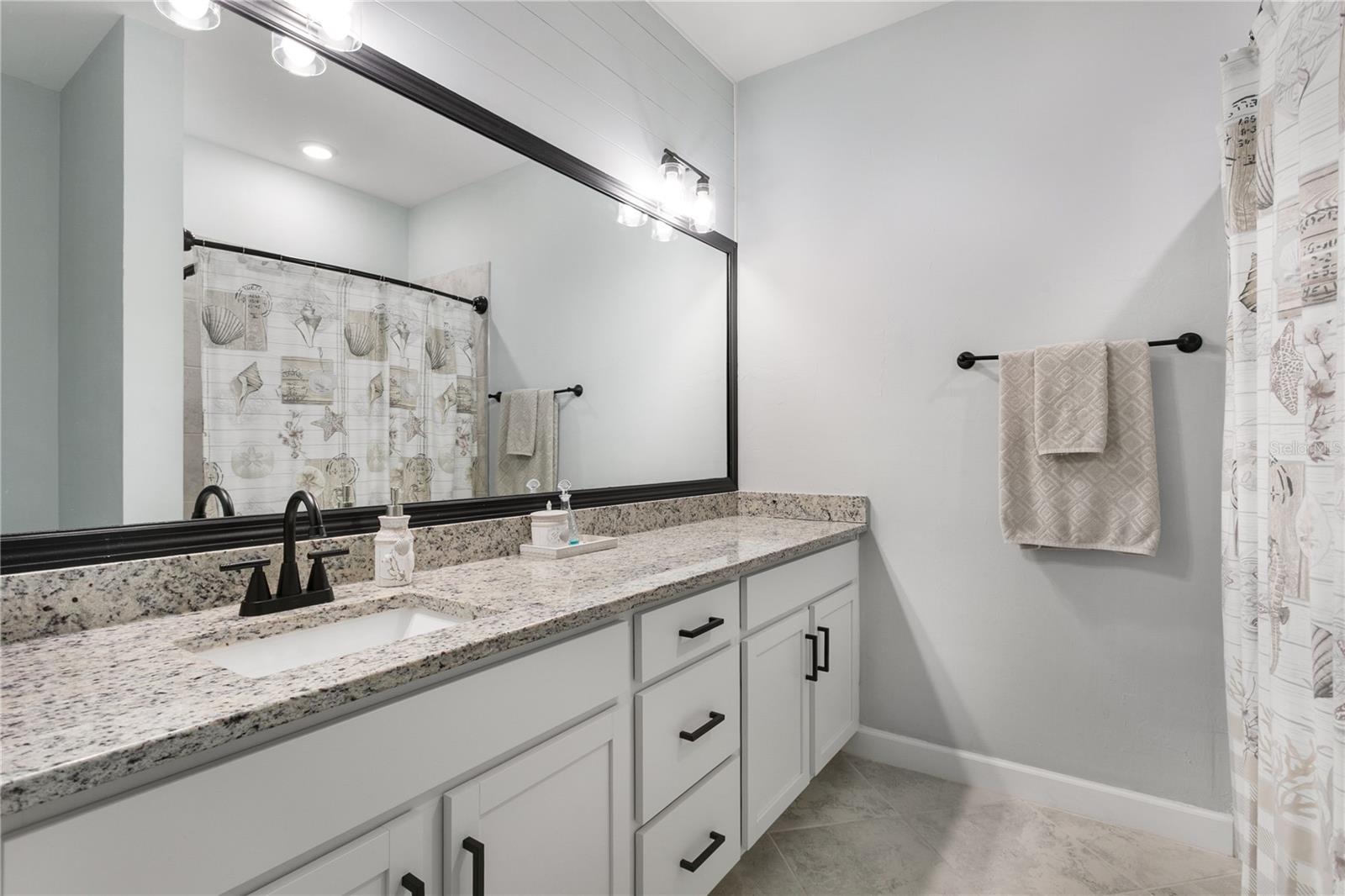 15250 SUNNY DAY DR — photo 23