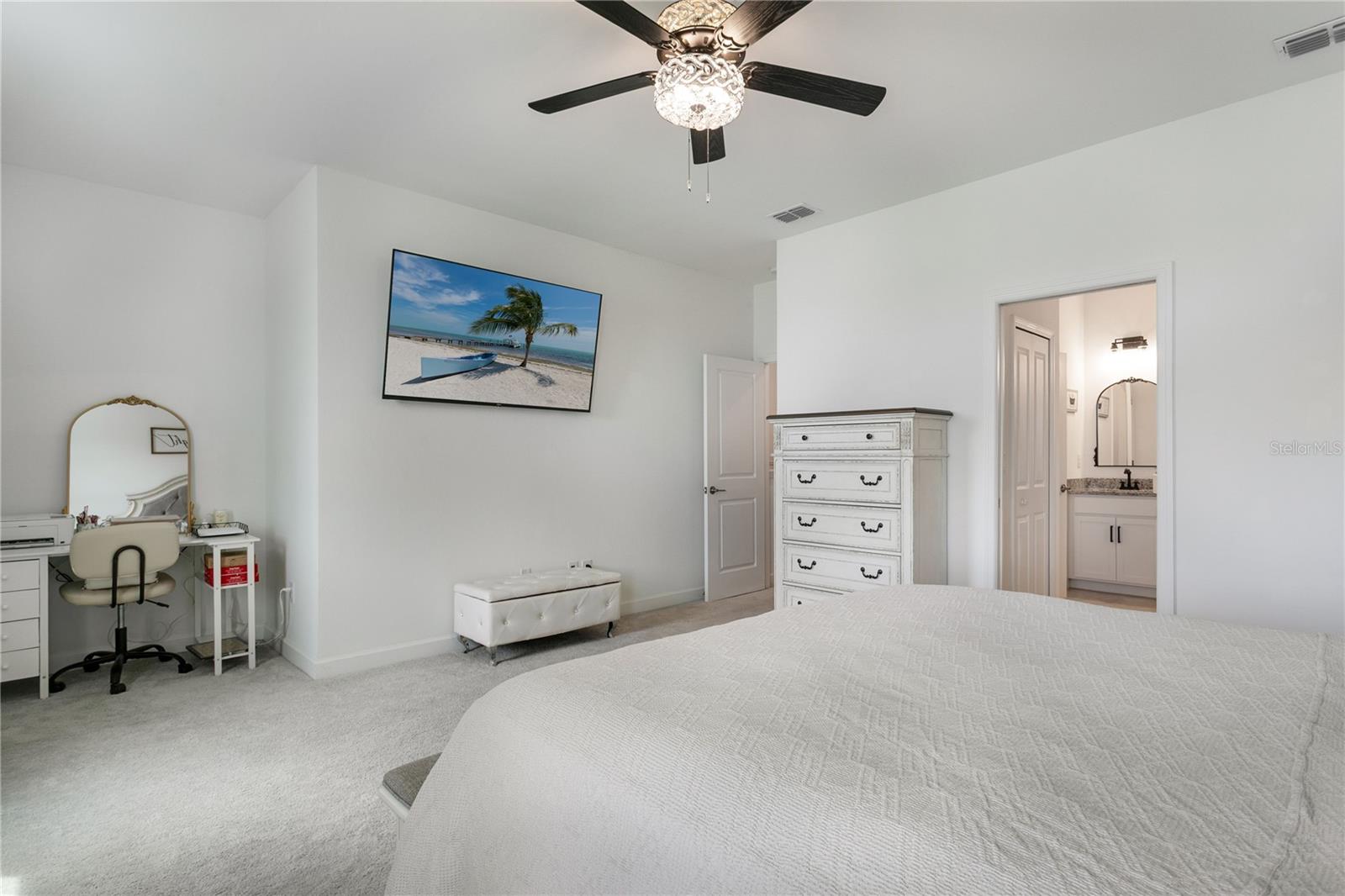 15250 SUNNY DAY DR — photo 17