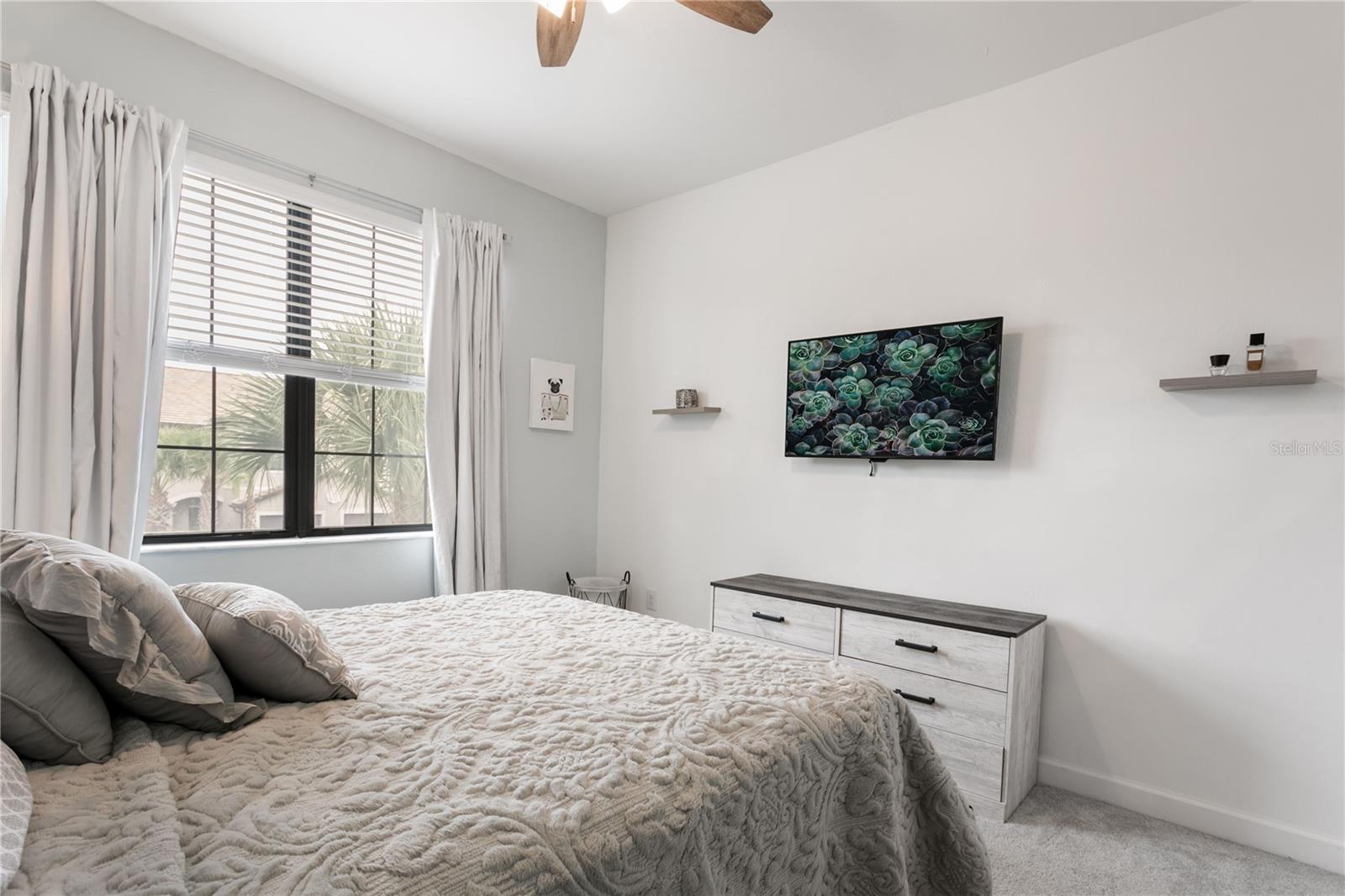 15250 SUNNY DAY DR — photo 22