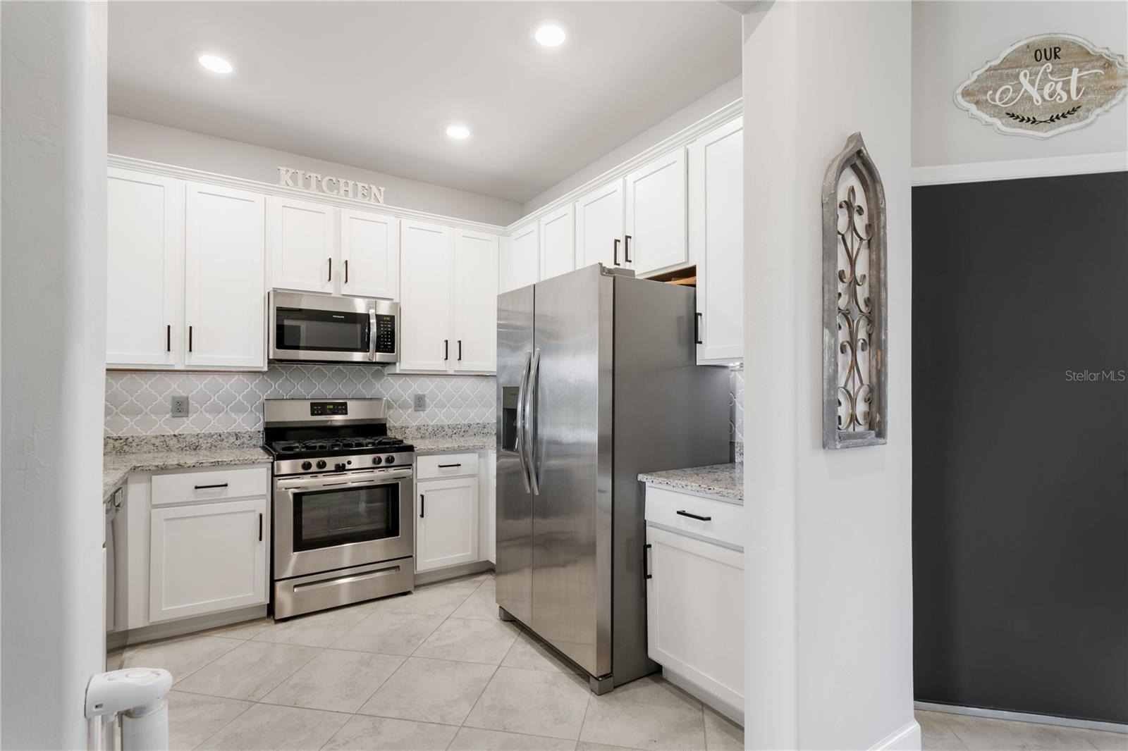 15250 SUNNY DAY DR — photo 5