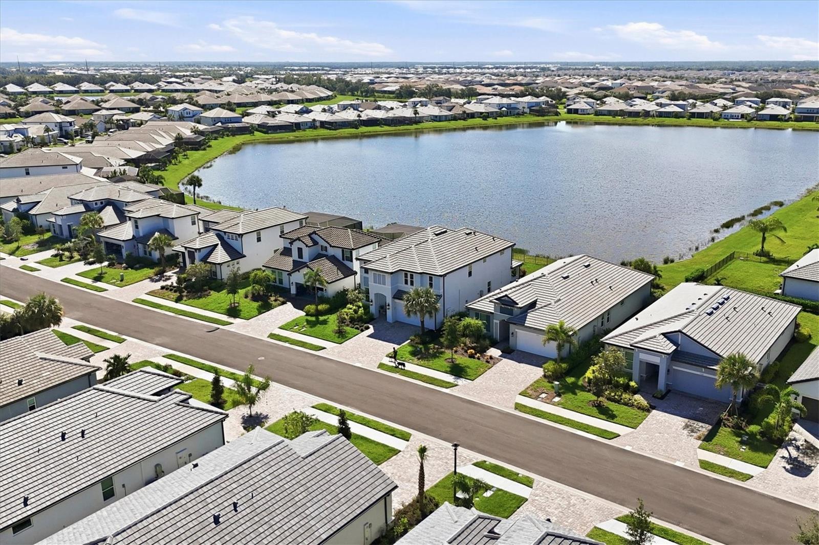 17539 SAVORY MIST CIR — photo 41