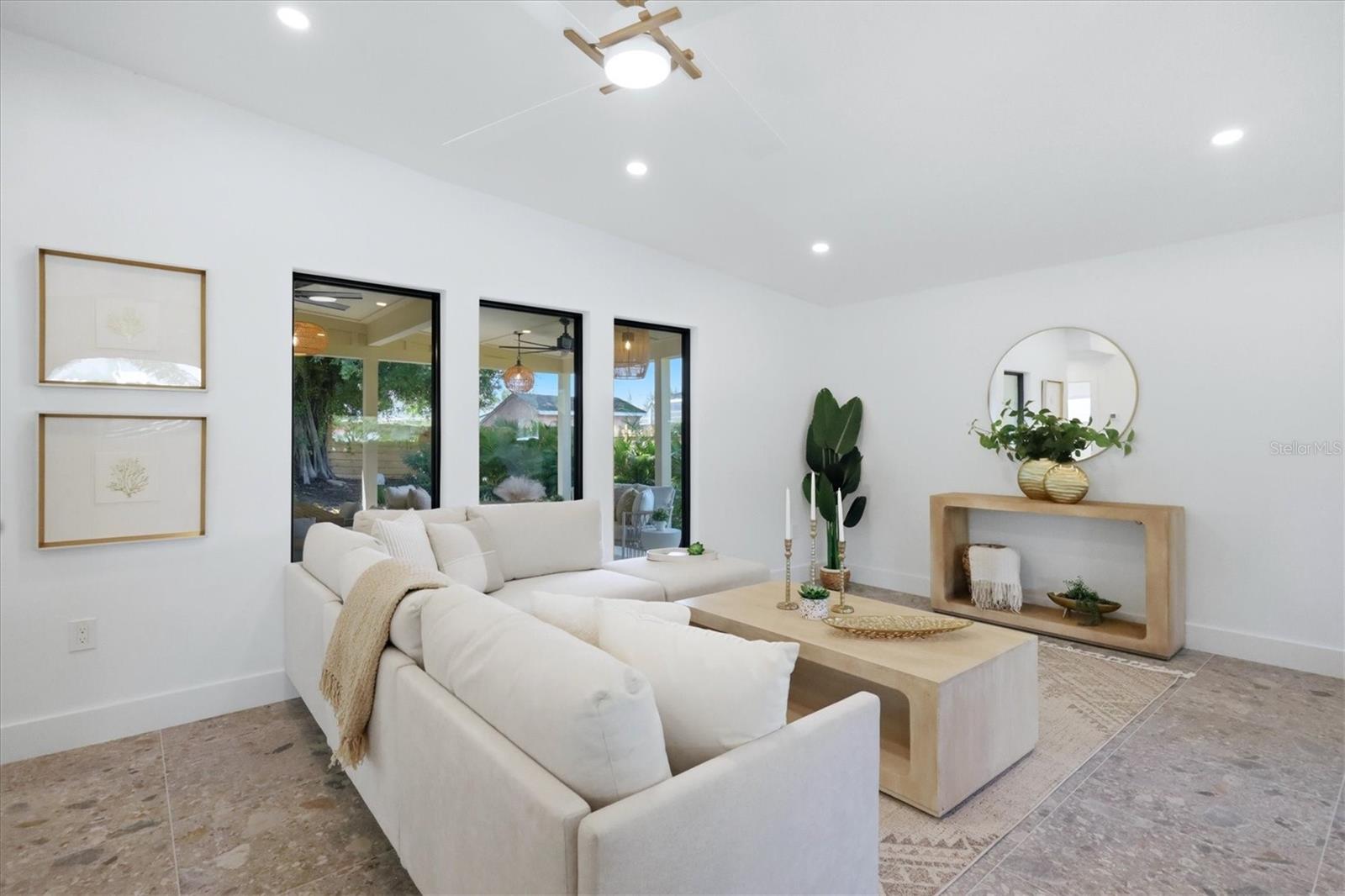1706 LIVINGSTONE ST — photo 4