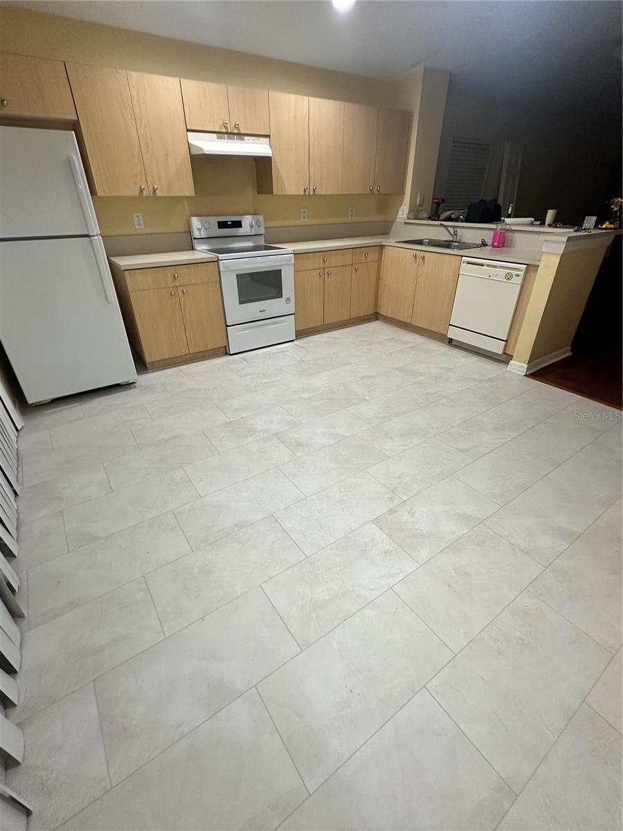 11422 CRESTLAKE VILLAGE DR — photo 15