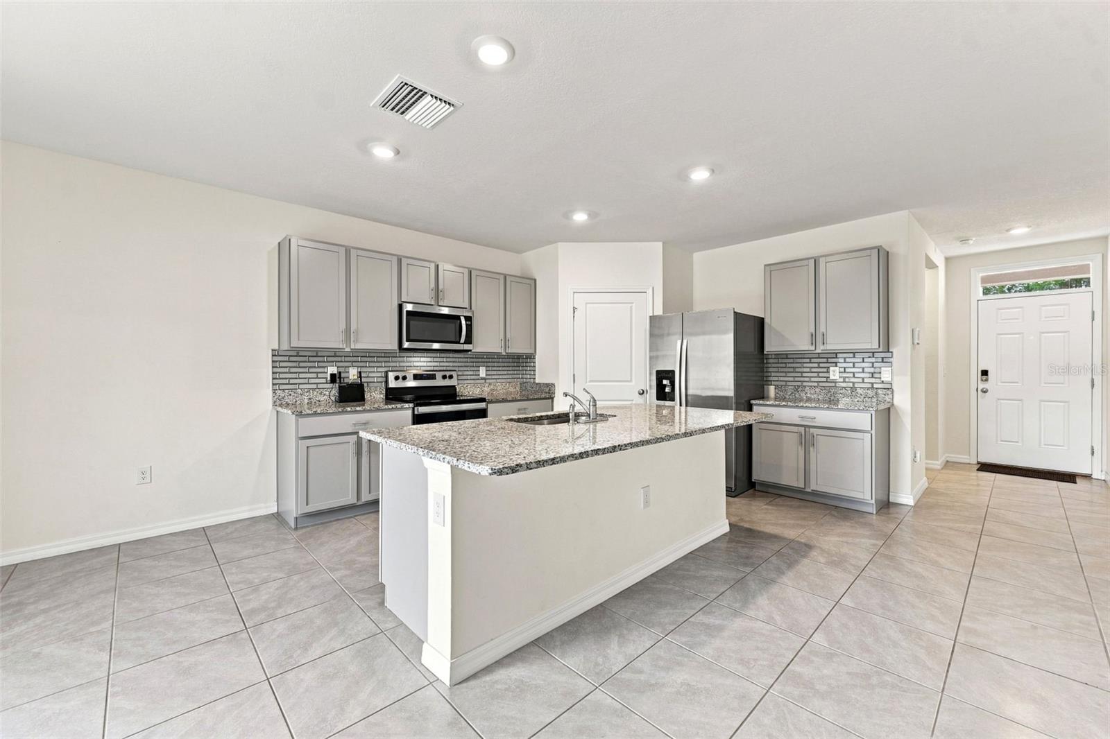 33367 APRICOT TREE CT — photo 6