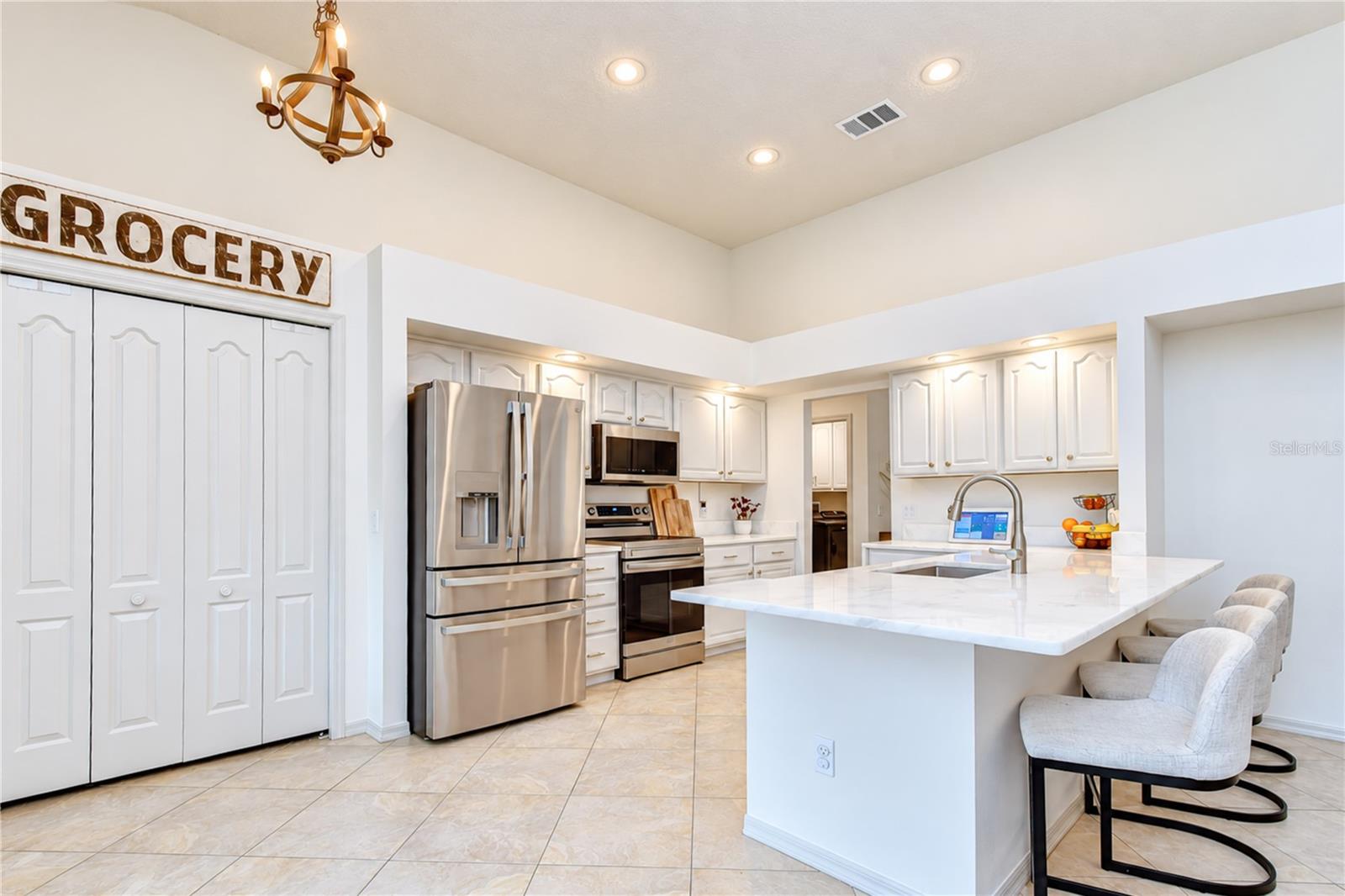 16502 BLENHEIM DR — photo 10