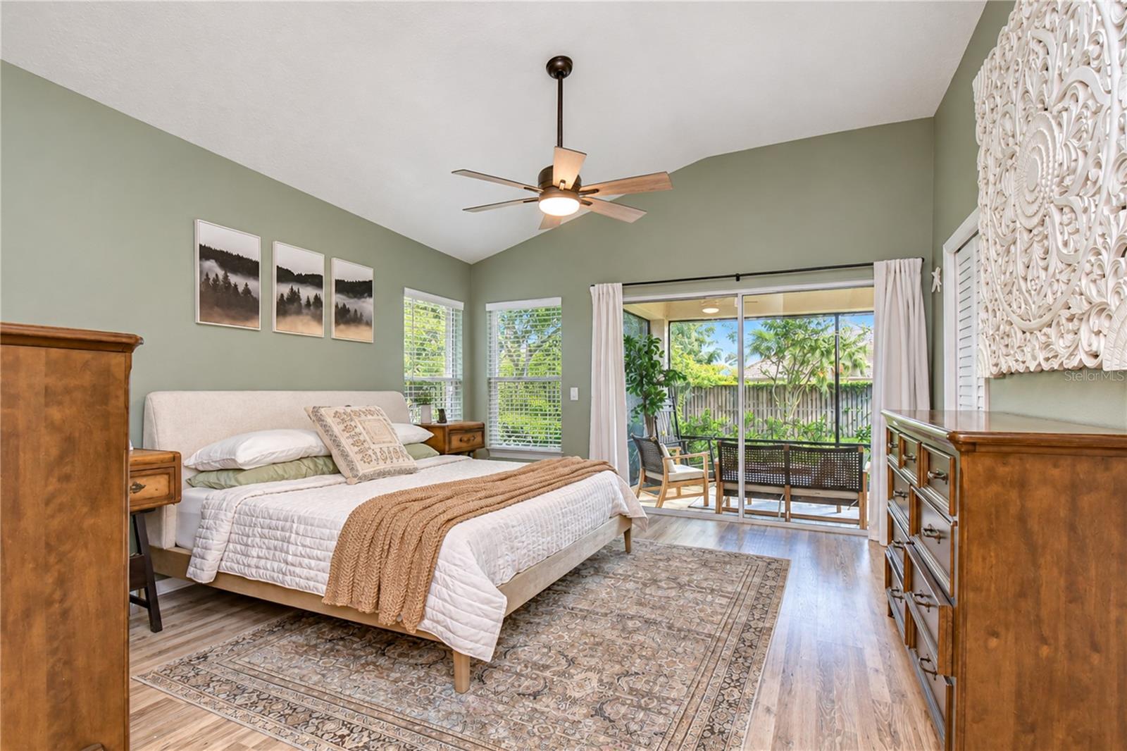 16502 BLENHEIM DR — photo 14