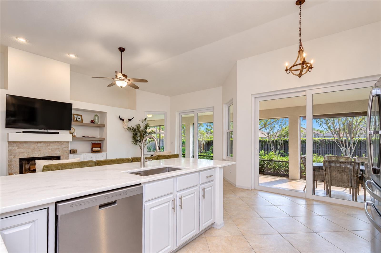 16502 BLENHEIM DR — photo 11