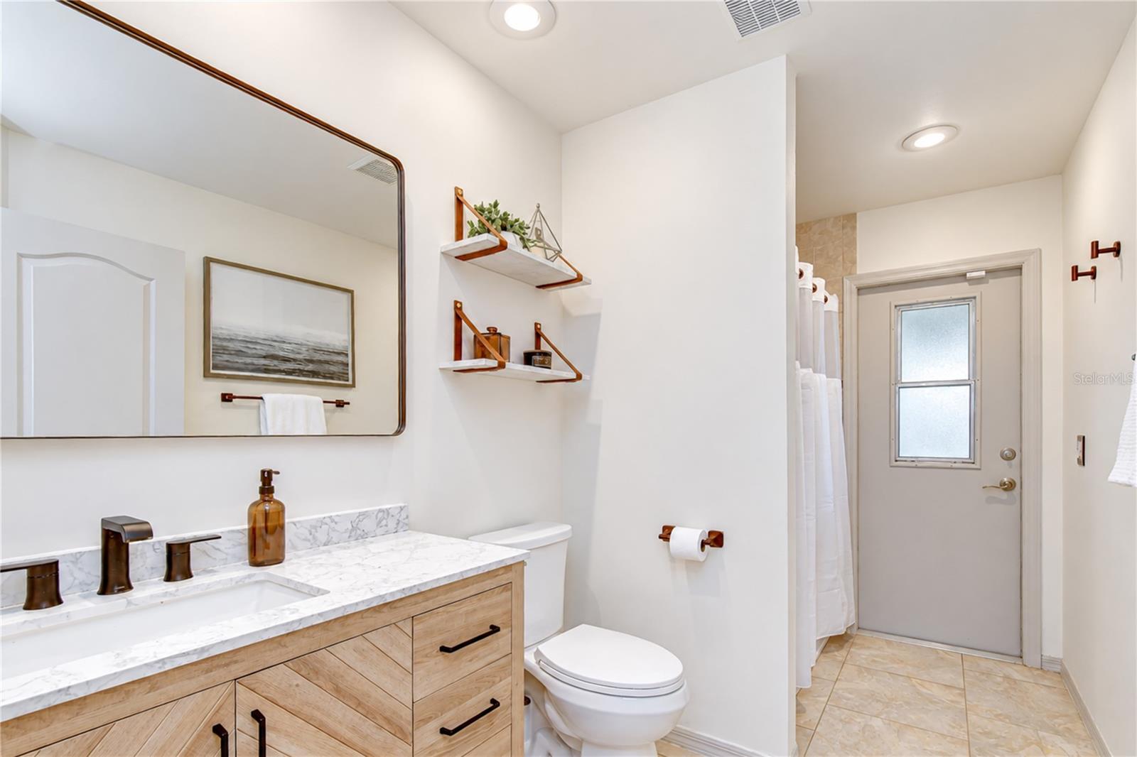 16502 BLENHEIM DR — photo 21