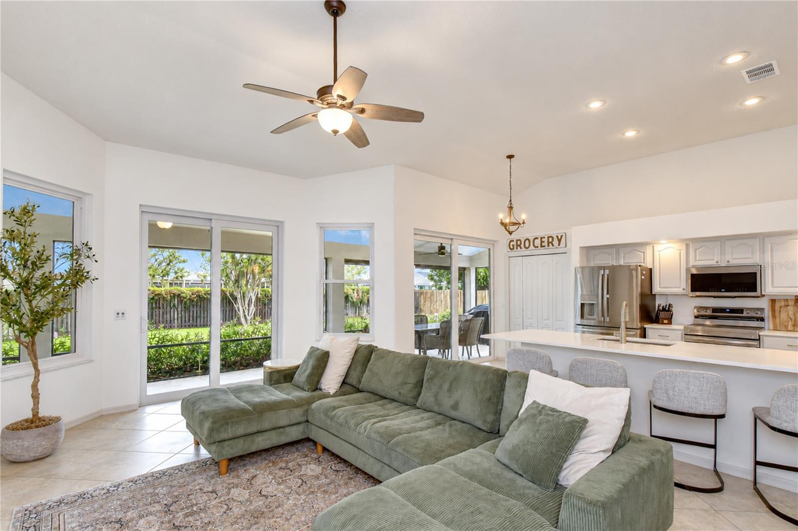 16502 BLENHEIM DR — photo 7