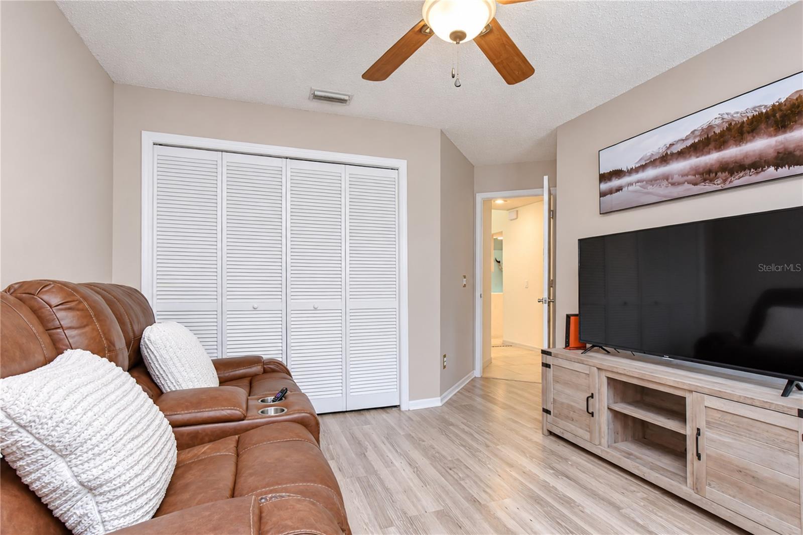 16502 BLENHEIM DR — photo 20