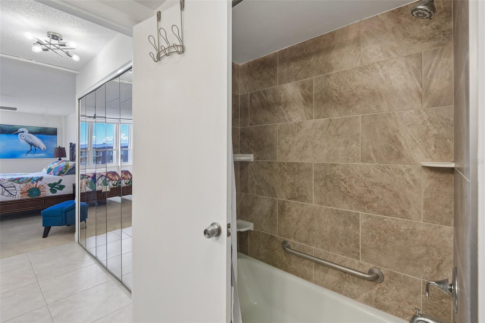 400 ISLAND WAY #509 — photo 20