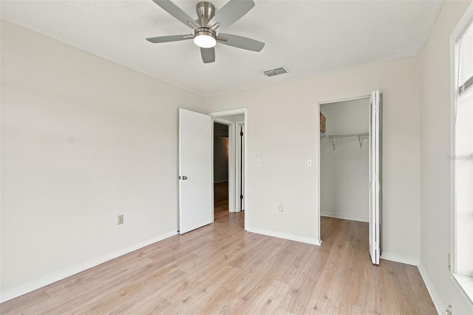 7610 OAKMONT LN — photo 26