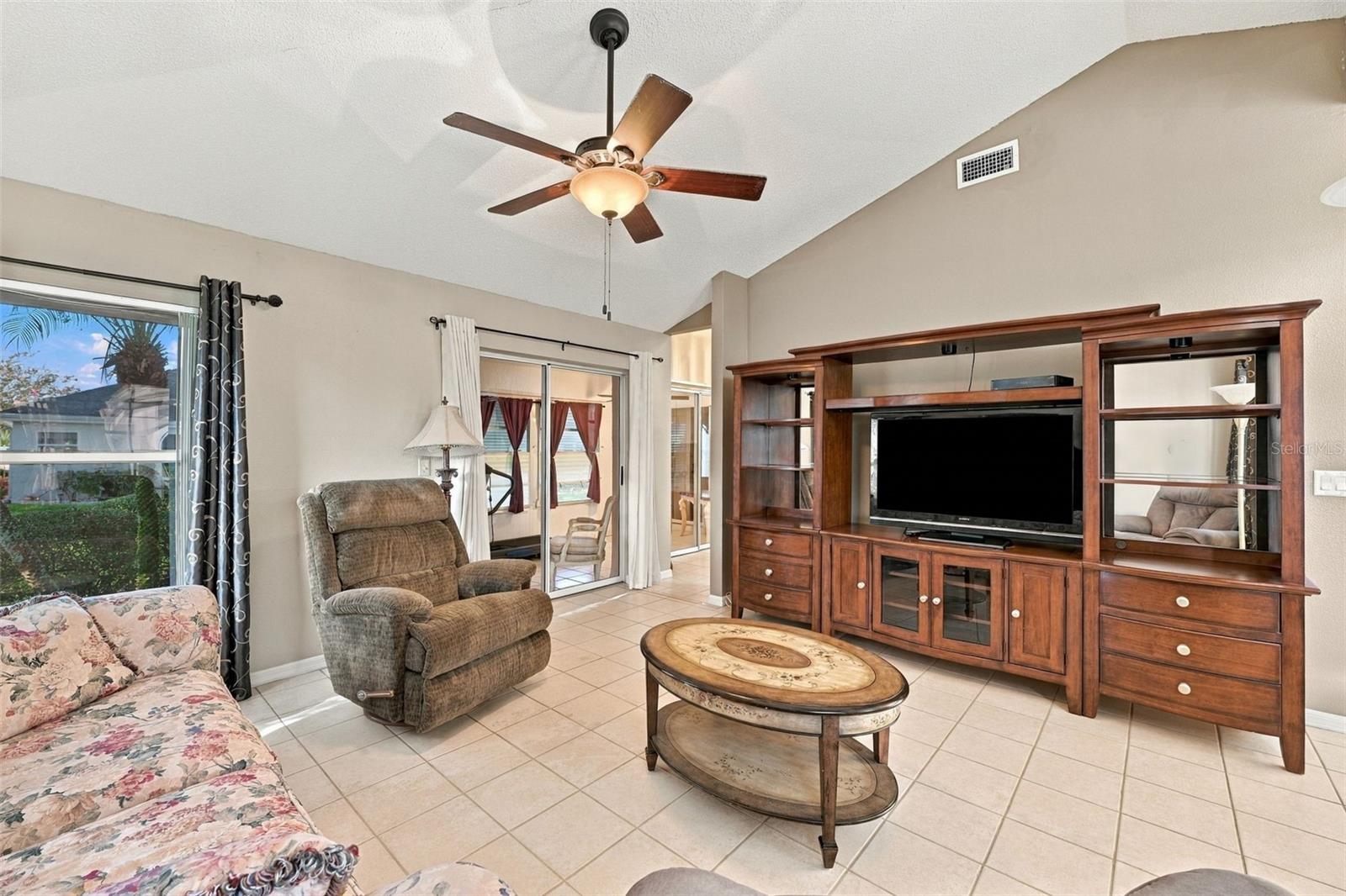 602 MASTERPIECE DR #198 — photo 7