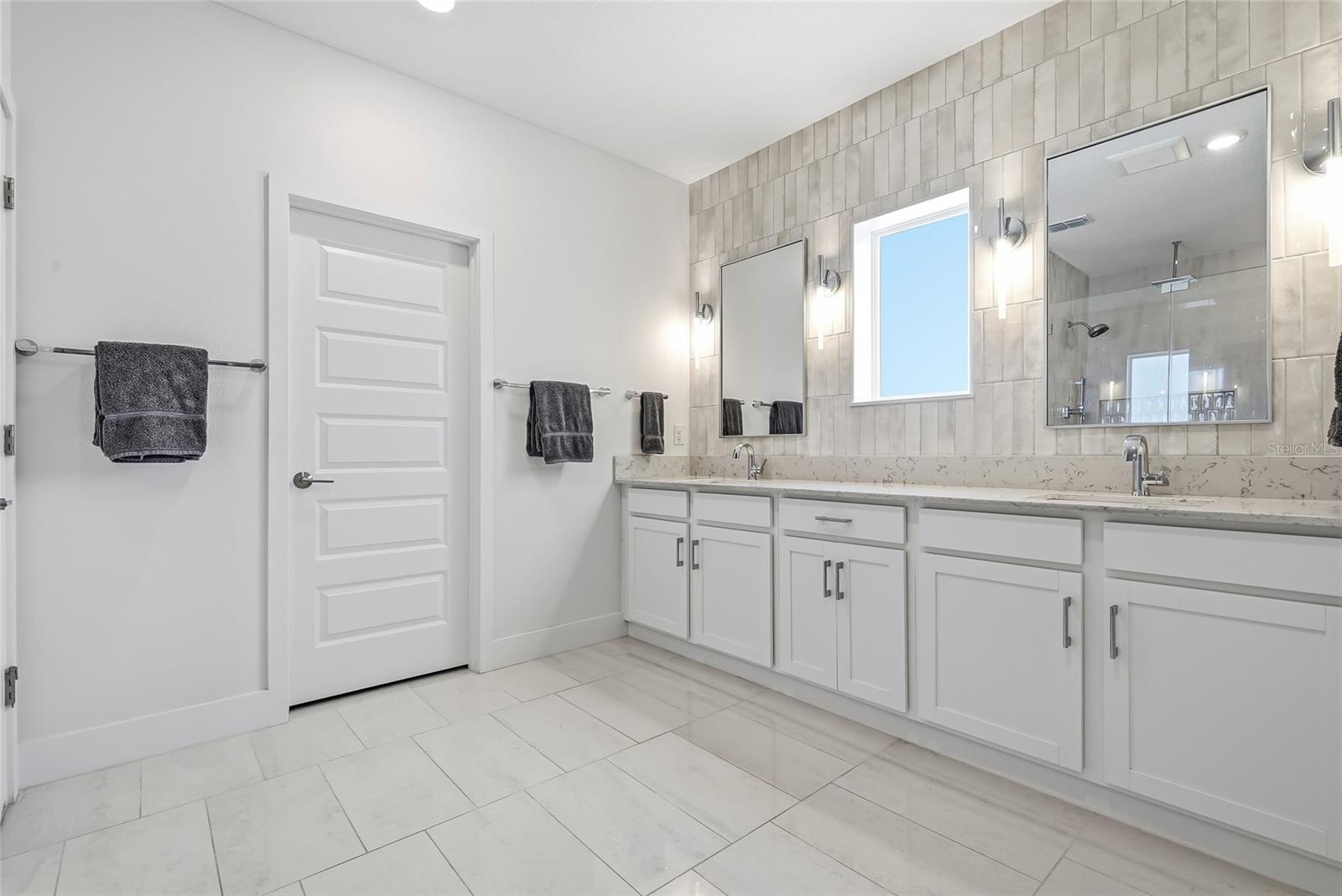 7514 S KISSIMMEE ST — photo 46