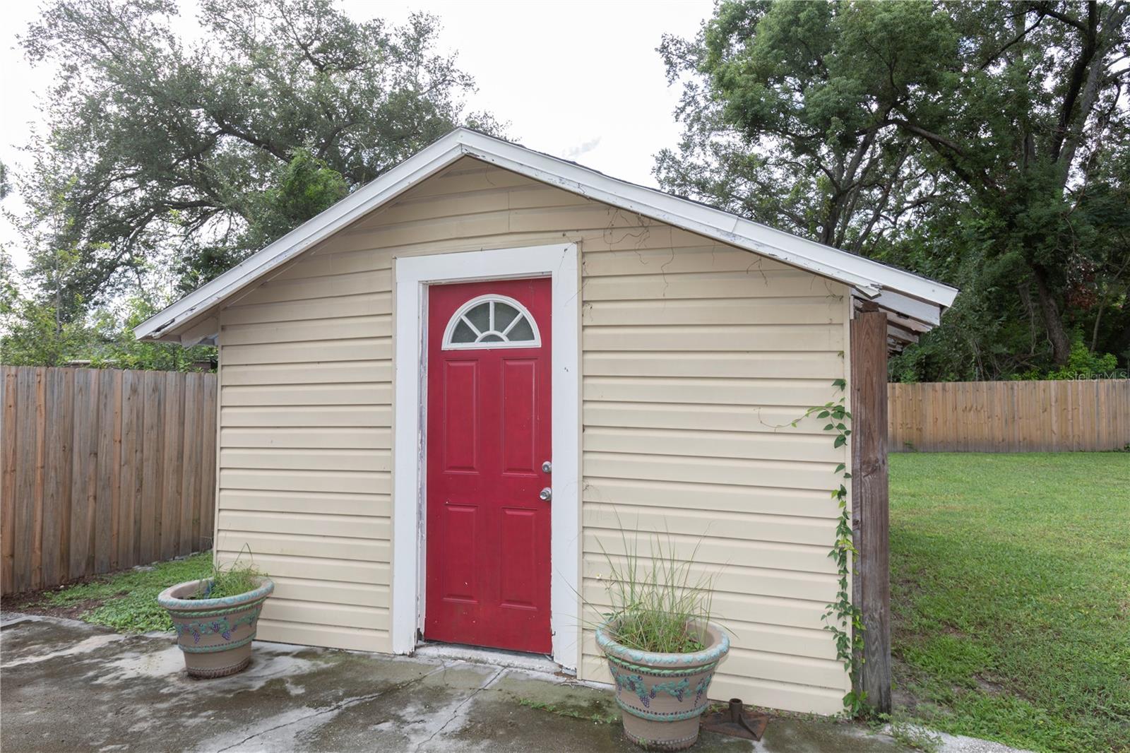 8107 E 19TH AVE — photo 14