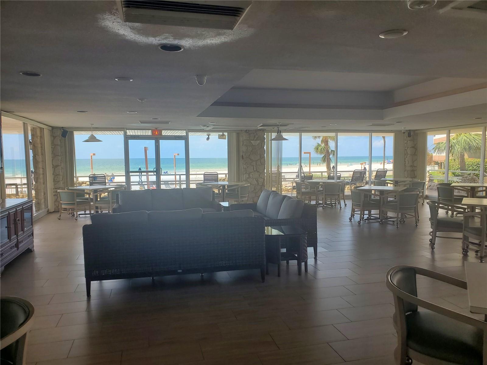 17900 GULF BLVD #6C — photo 38