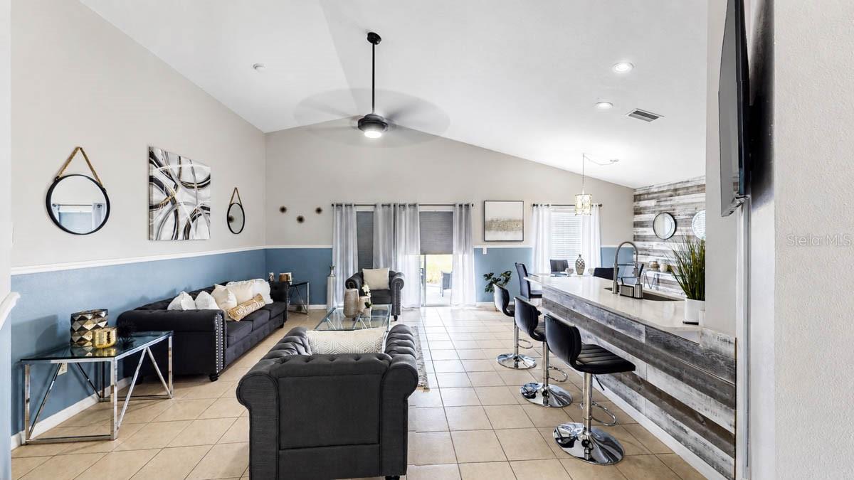 9640 CYPRESS HARBOR DR — photo 3