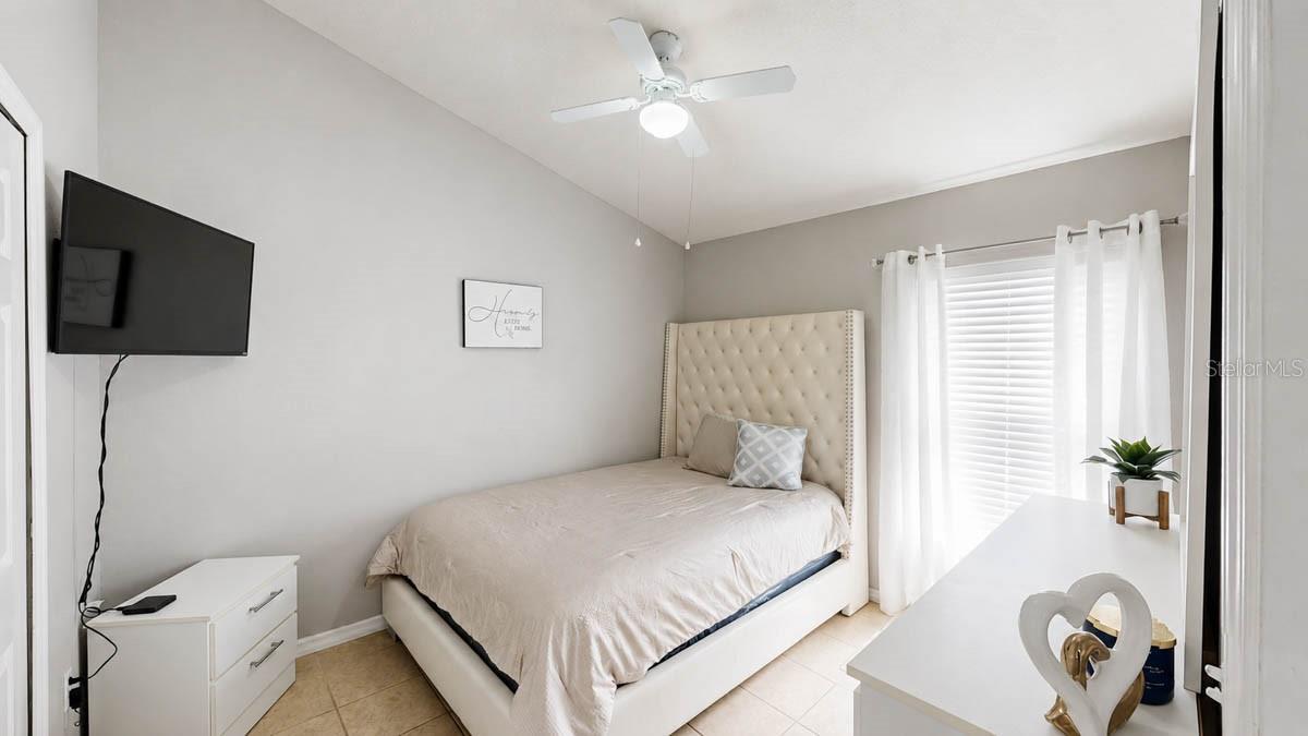 9640 CYPRESS HARBOR DR — photo 13