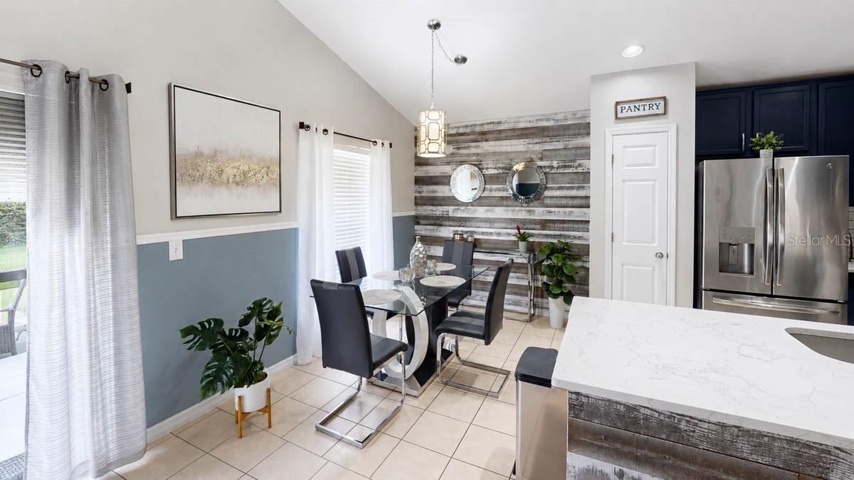 9640 CYPRESS HARBOR DR — photo 8